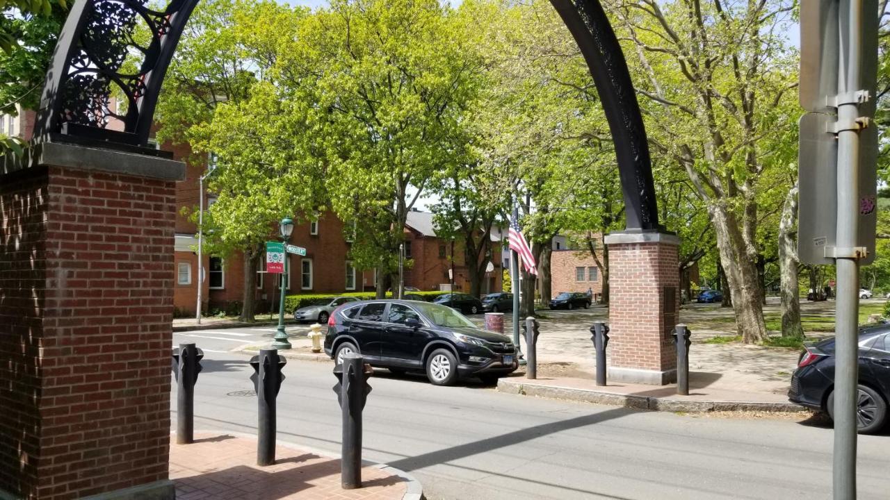 Lovely 2Br Apartment By Wooster Square- Great Neighborhood Нью-Хейвен Экстерьер фото